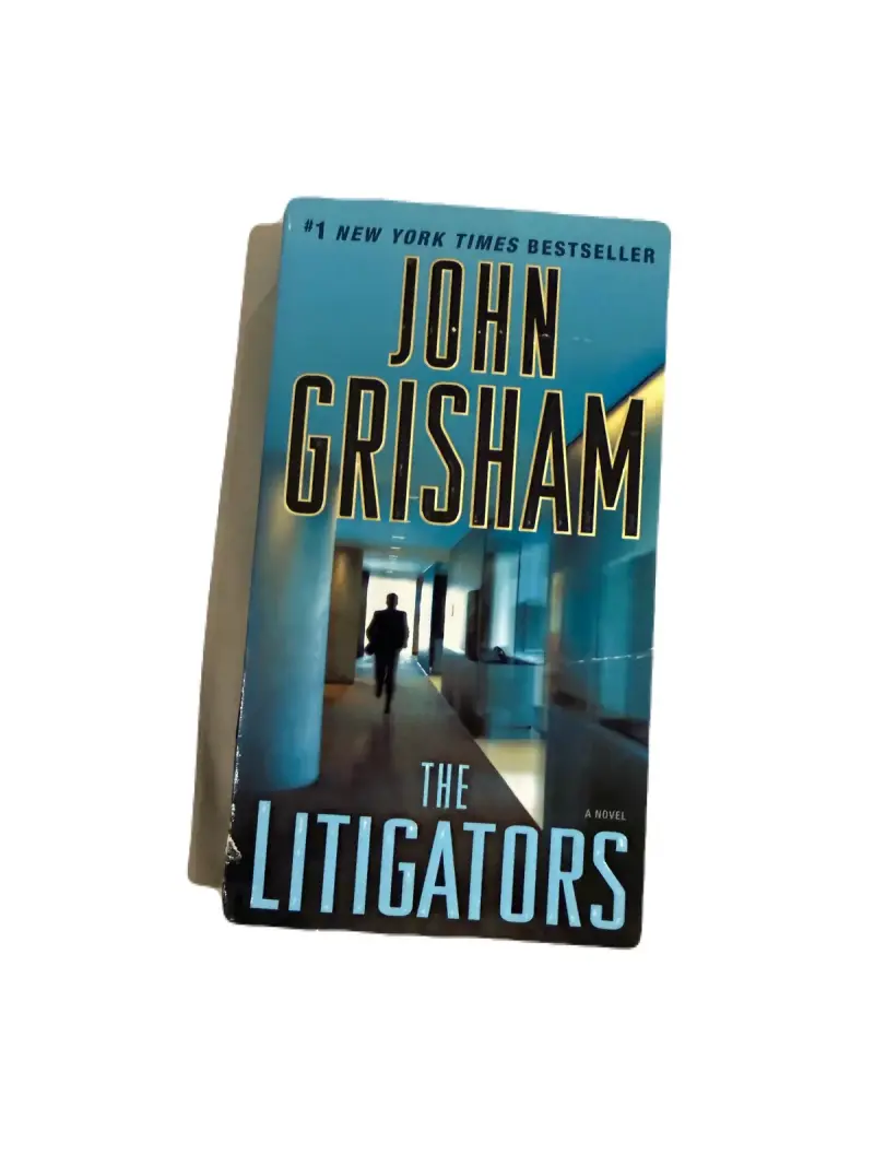 Libro 'The Litigators' de John Grisham en inglés