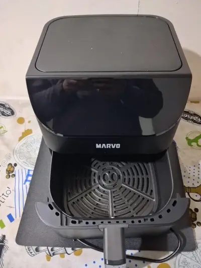 Freidora de Aire Marvo Negra con Pantalla Digital - miniatura 3