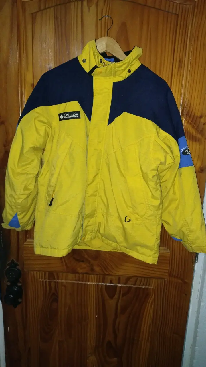 Chaqueta Columbia amarilla y azul para hombre