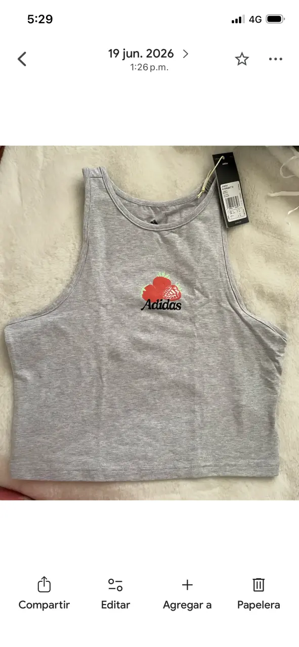 Cropped Top Gris Adidas con Logo Frutal