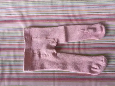Pantys rosadas para bebé en buen estado - miniatura 2
