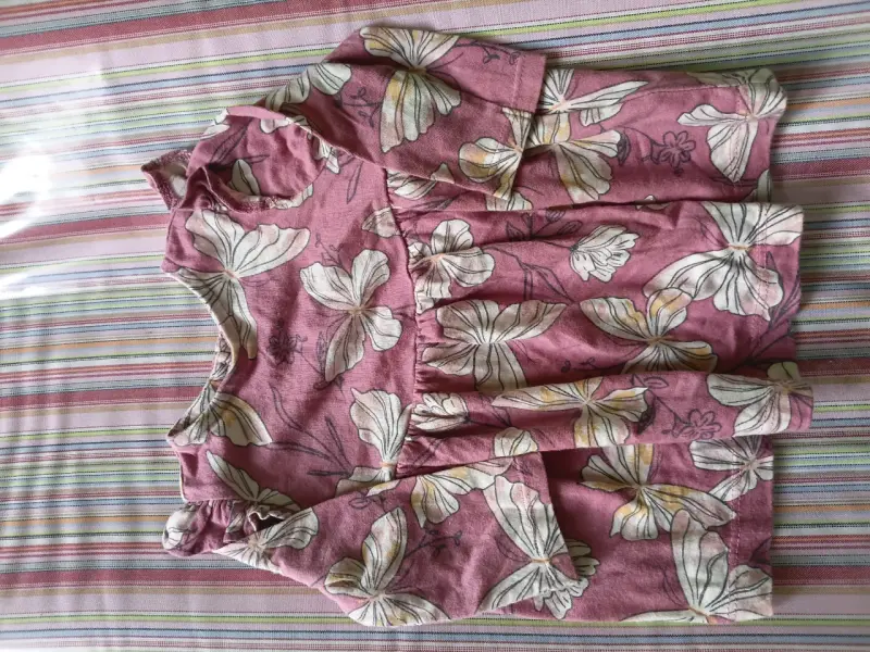 Vestido floral para bebé Carter's 3M