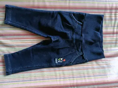 Pantalones de bebé azul Boboli con bordado floral - miniatura 1