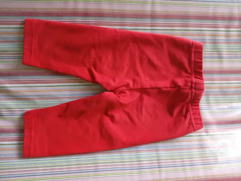 Pantalones cortos rojos para bebé Ficus - 2