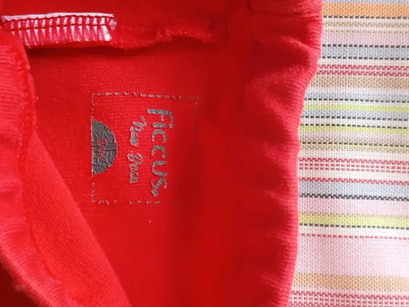 Pantalones cortos rojos para bebé Ficus - 3