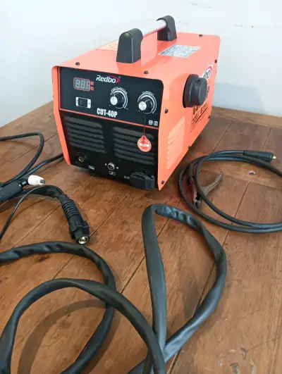 Cortadora de Plasma Redbo CUT-40P con compresor in - miniatura 4