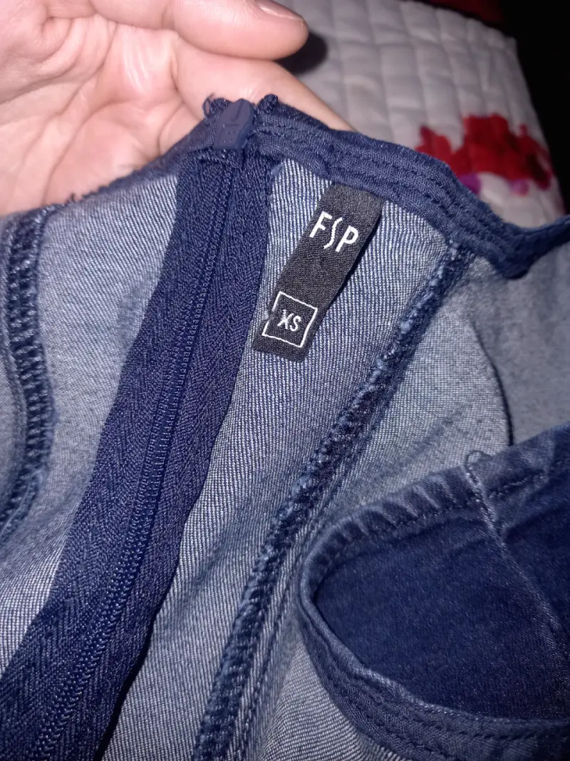 Vestido De Mezclilla Azul Con Cierre - 3