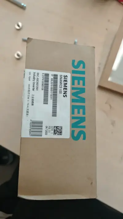 Variador de frecuencia Siemens Sinamics V20 - miniatura 2