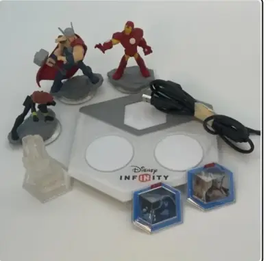 Set Disney Infinity con figuras de superhéroes - miniatura 1