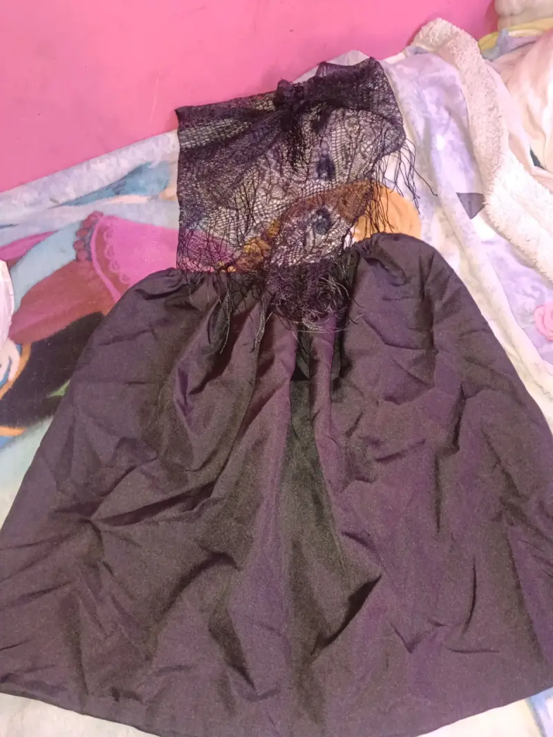 Traje típico boliviano con sombrero - 3