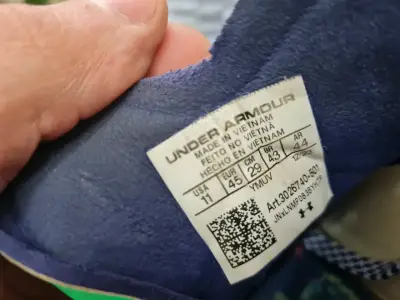 Zapatillas de fútbol Under Armour blancas talla 44 - miniatura 2