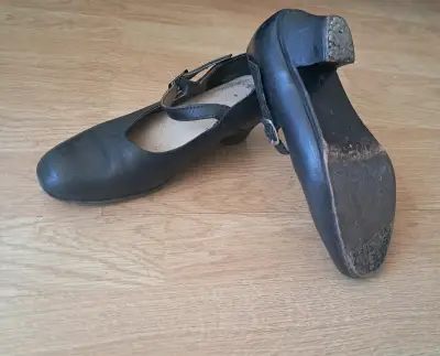 Zapatos de baile flamenco o cueca negros con tacón - miniatura 2