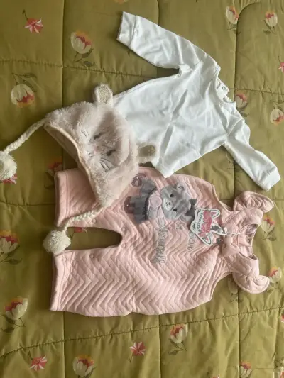 Enterito bebé con gorro orejas - miniatura 4