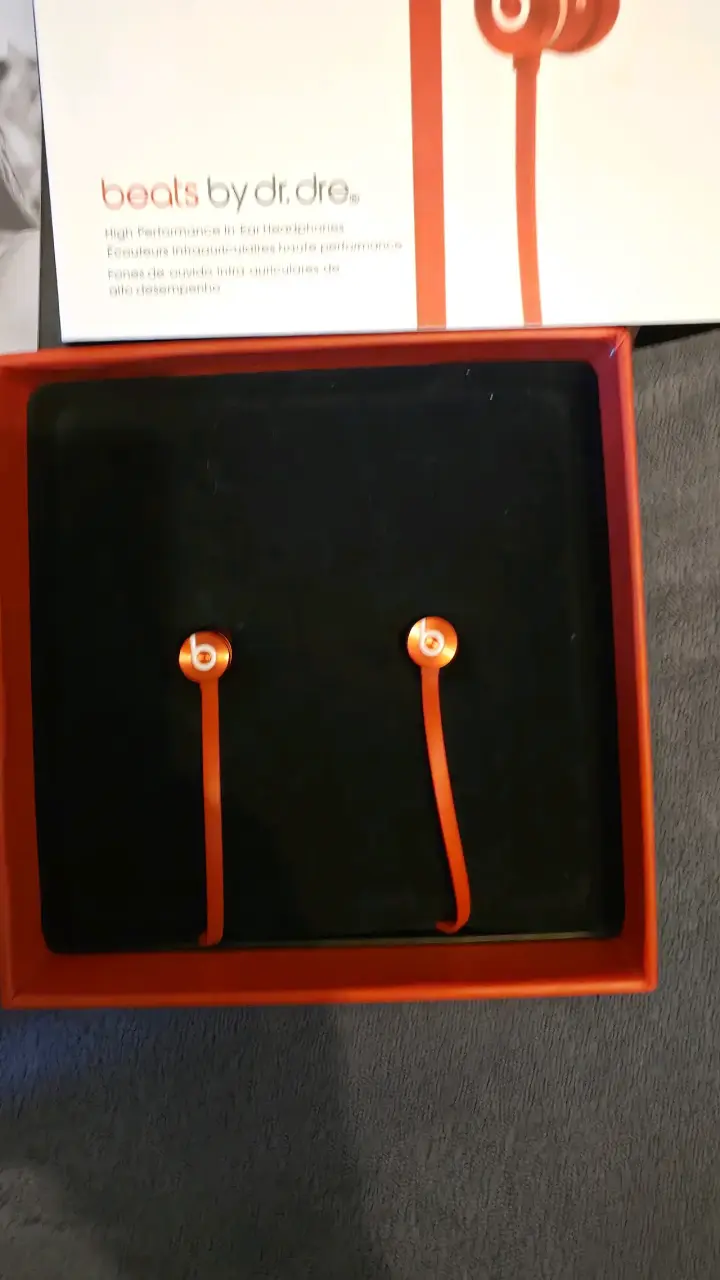 Audífonos In-Ear Beats by Dr. Dre Urbeats Rojos - 3
