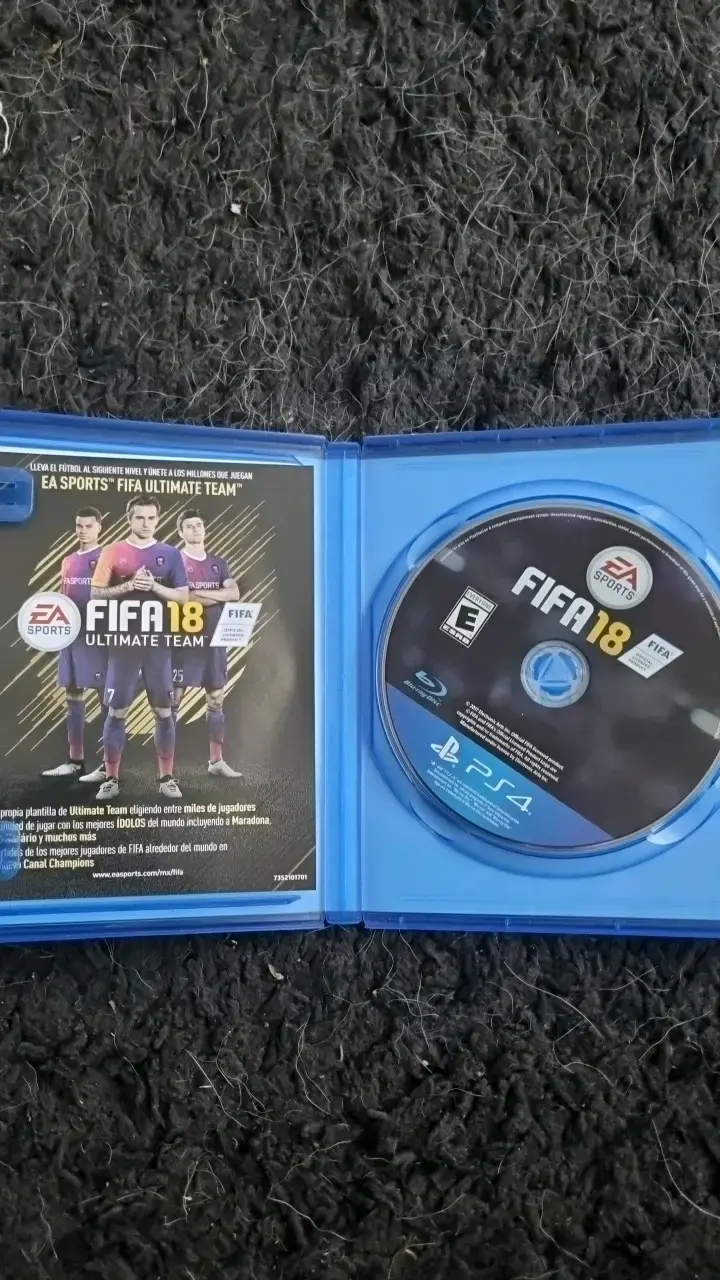 Juego FIFA 18 para PS4 en buen estado - 2