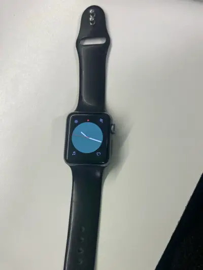 Reloj inteligente Apple Watch Series 3 negro - miniatura 1