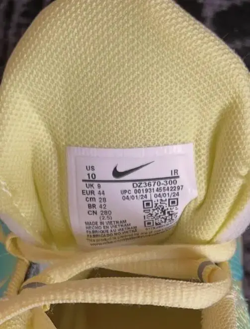 Zapatillas NIKE AIR MAX PLUS lemon lime - 3