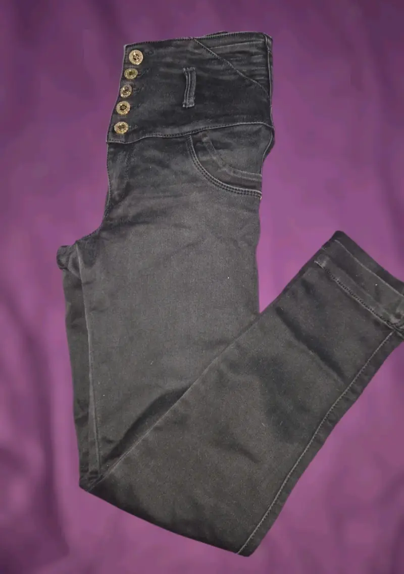 Jeans colombiano negros talla 8(38) - 2