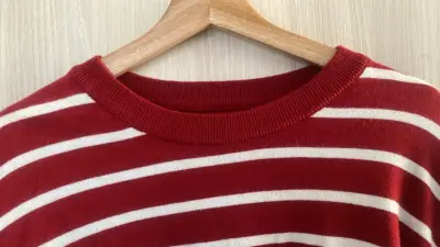 Suéter a rayas rojo y blanco para mujer - miniatura 3