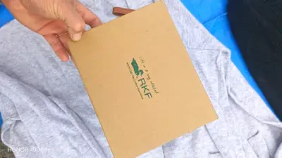 Billetera de cuero y tela con diseño animal print - miniatura 4