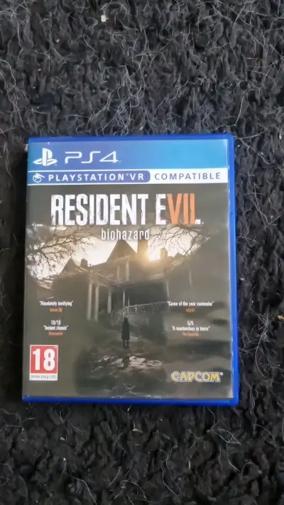 Juego PS4 Resident Evil 7 Biohazard - miniatura 1