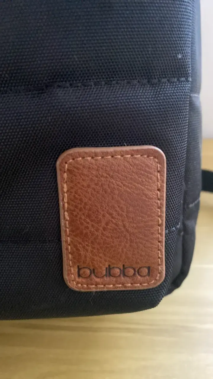 Mochila negra con detalles de cuero Bubba - 2