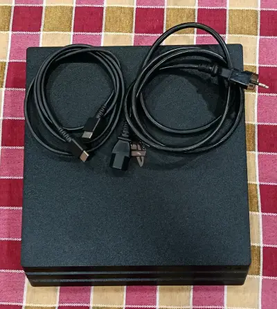 Consola PlayStation 4  Pro 1 tera - miniatura 3