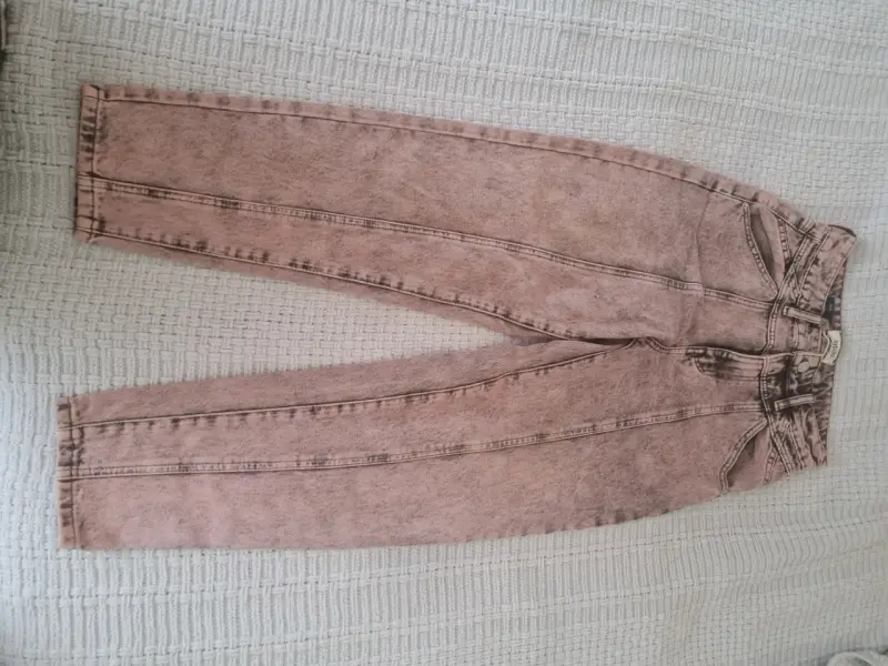 Jeans rosados de tiro alto para mujer - 2