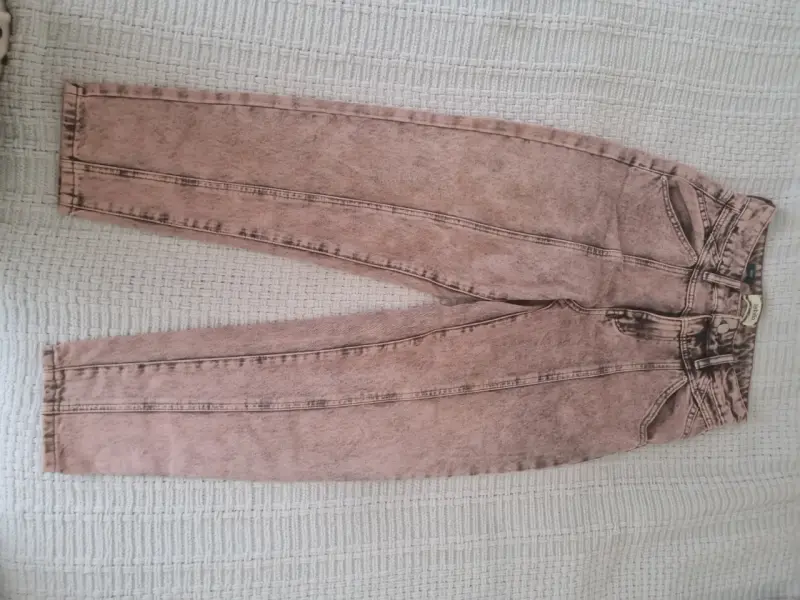 Jeans rosados de tiro alto para mujer - 3