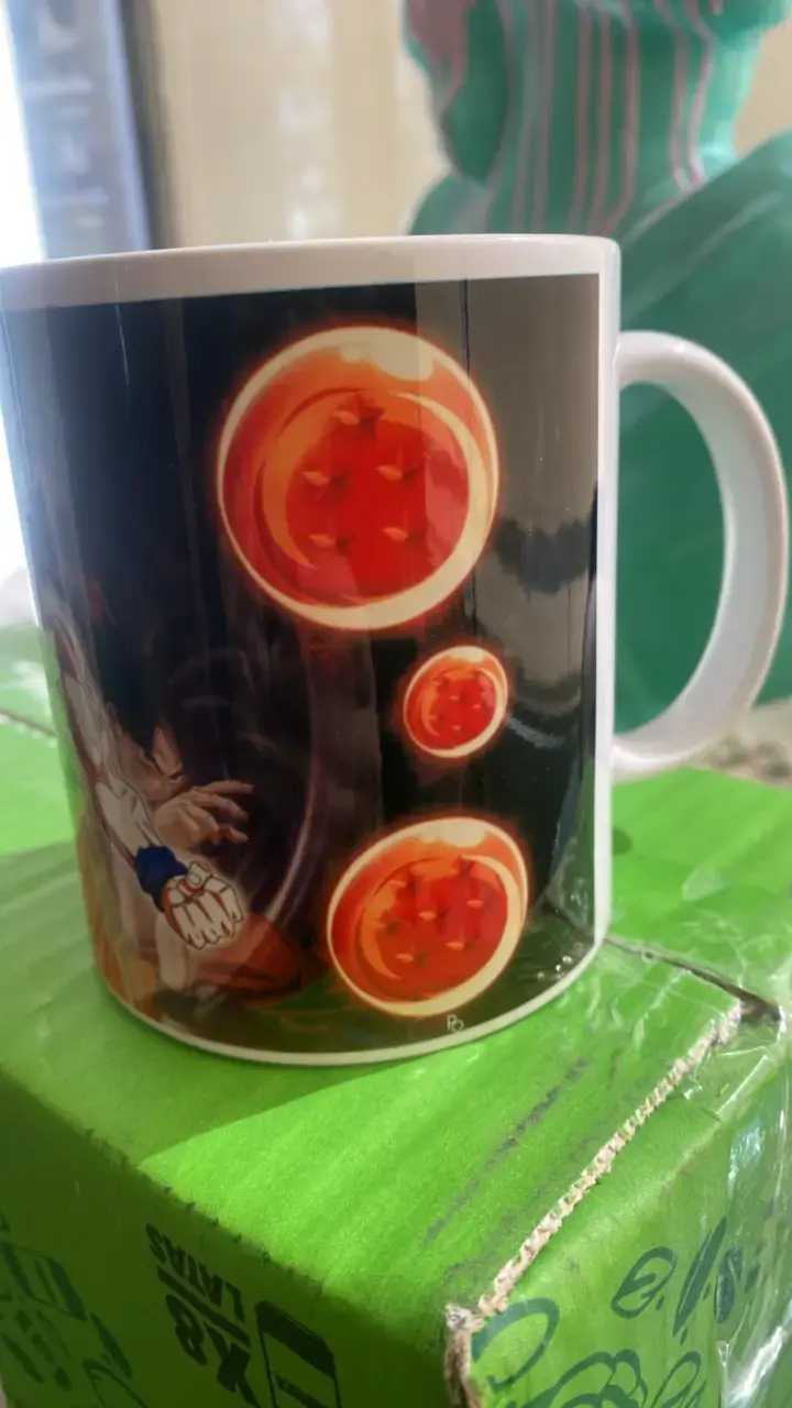 Taza de cerámica Dragon Ball Z con diseño de Goku - 3