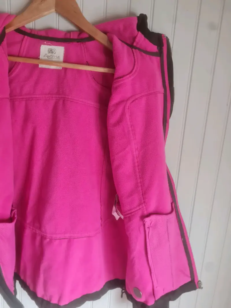 Chaqueta de mujer con capucha color marrón - 3