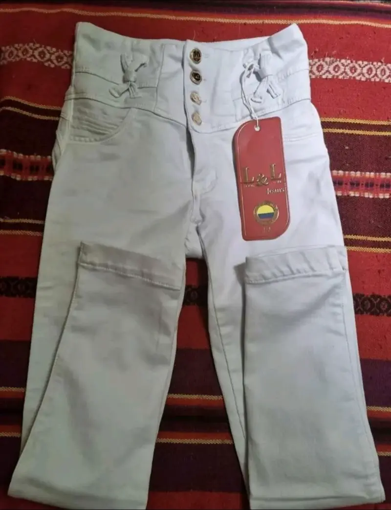 Jeans colombianos talla 6(34) color blanco - 2