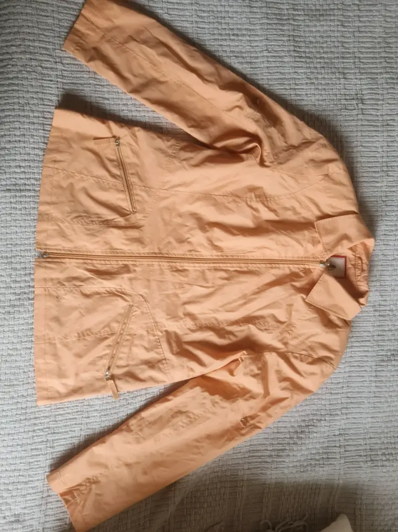 Chaqueta ligera color durazno Newport - 1