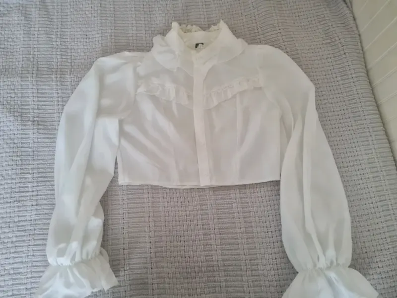 Blusa Blanca Manga Larga con Volantes - 2