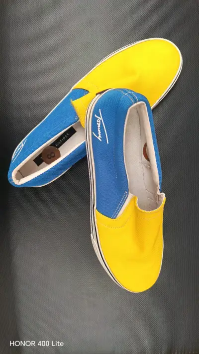 Panchitas Tommy Hilfiger azul y amarillo - miniatura 1