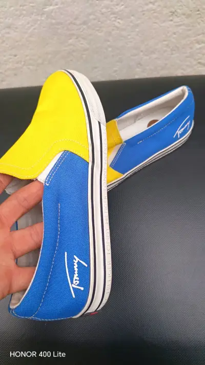 Panchitas Tommy Hilfiger azul y amarillo - miniatura 4