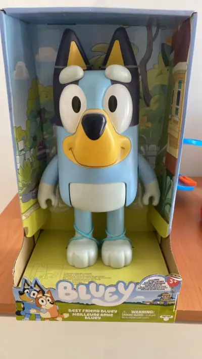 Figura de acción Bluey 25 cm - miniatura 1