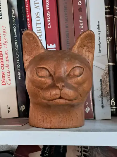 Escultura Decorativa Cabeza de Gato en Madera - miniatura 2