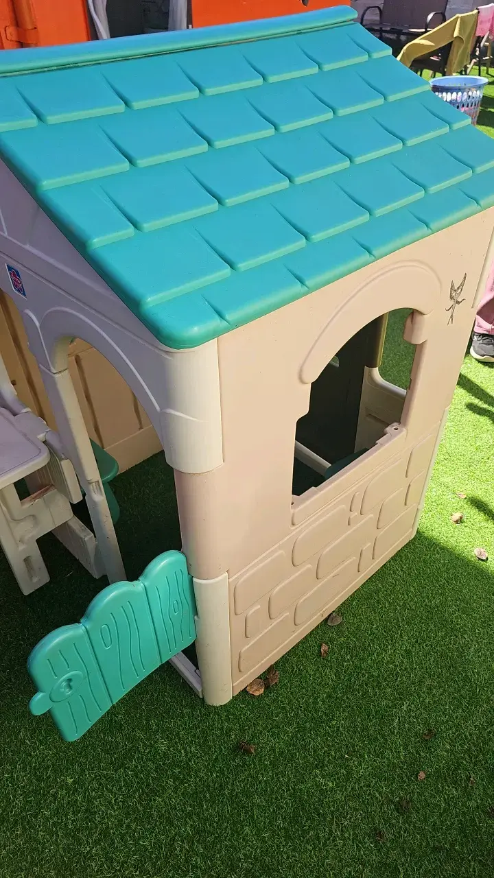 Casita de Juego Infantil de Plástico para Exterior - 3