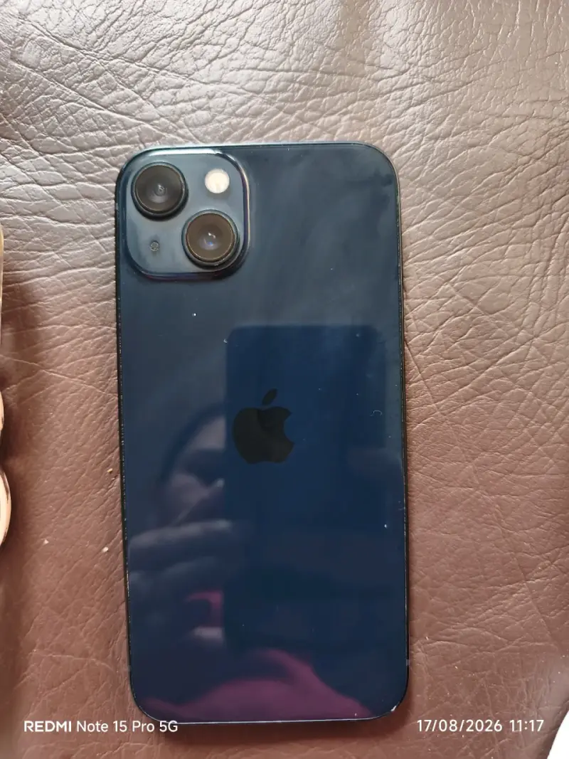 iPhone 13 en buen estado con caja original - 4