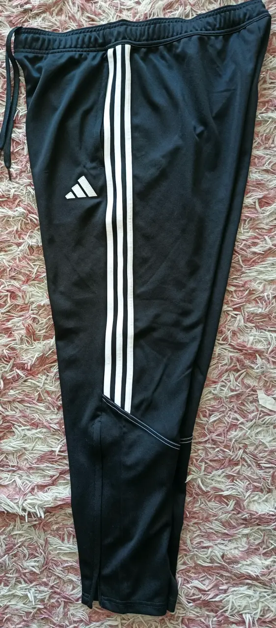 Pantalones deportivos negros Adidas AEROREADY - 2