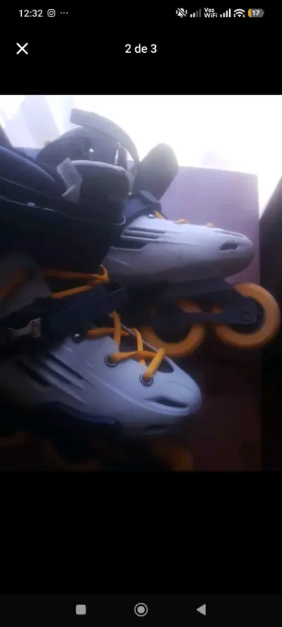 Patines en línea con ruedas amarillas - miniatura 3