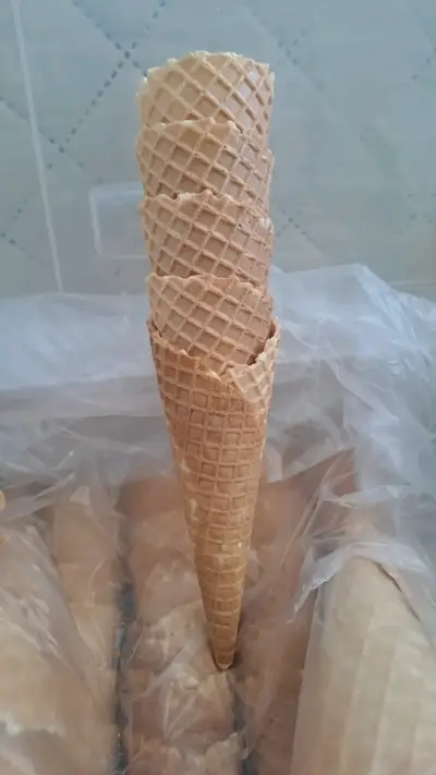 Conos de helado de barquillo crujiente - miniatura 3