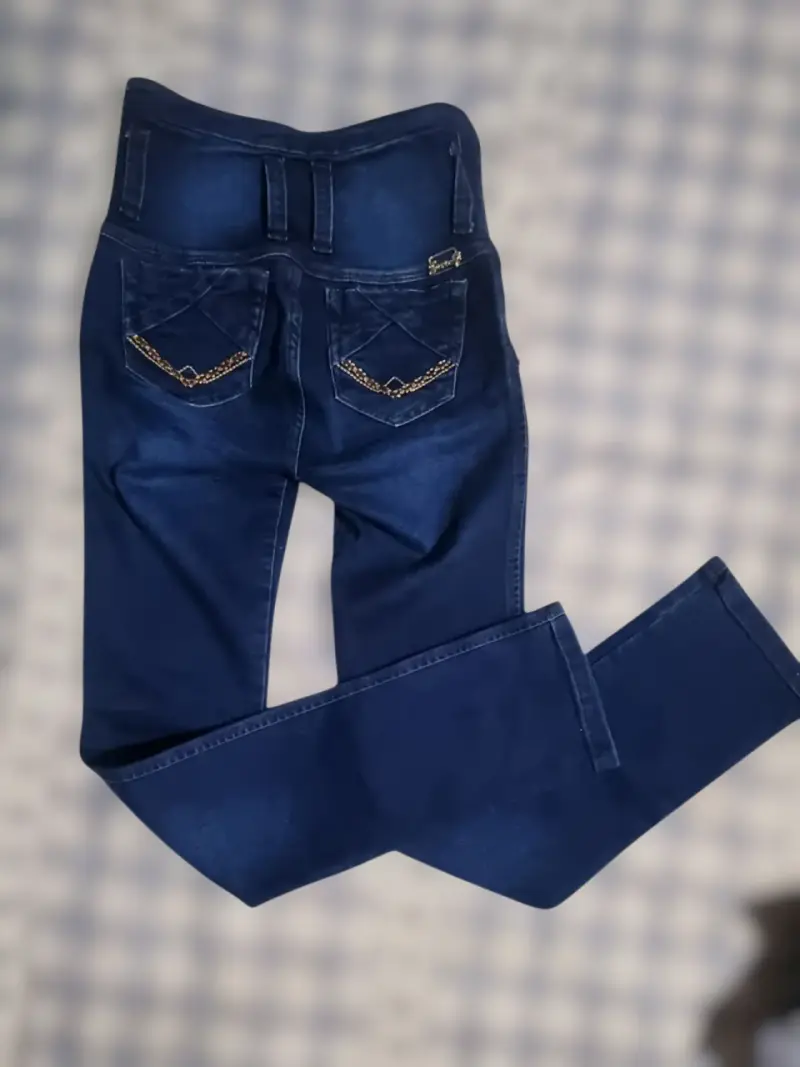 Jeans colombianos azul oscuro tiro alto - 2