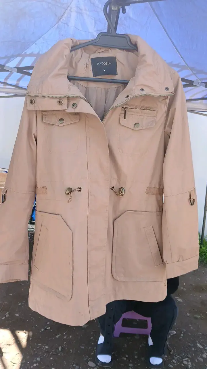 Abrigo beige para mujer Wados talla M