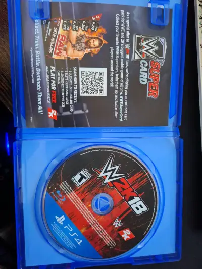 Juego WWE 2K18 para PS4 en buen estado - miniatura 1