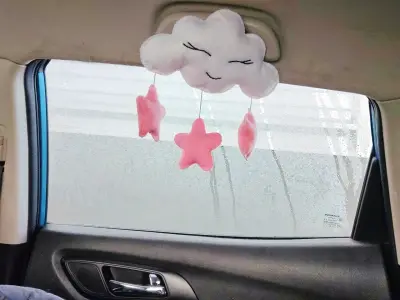 Móvil bebé decorativo  para auto - miniatura 3