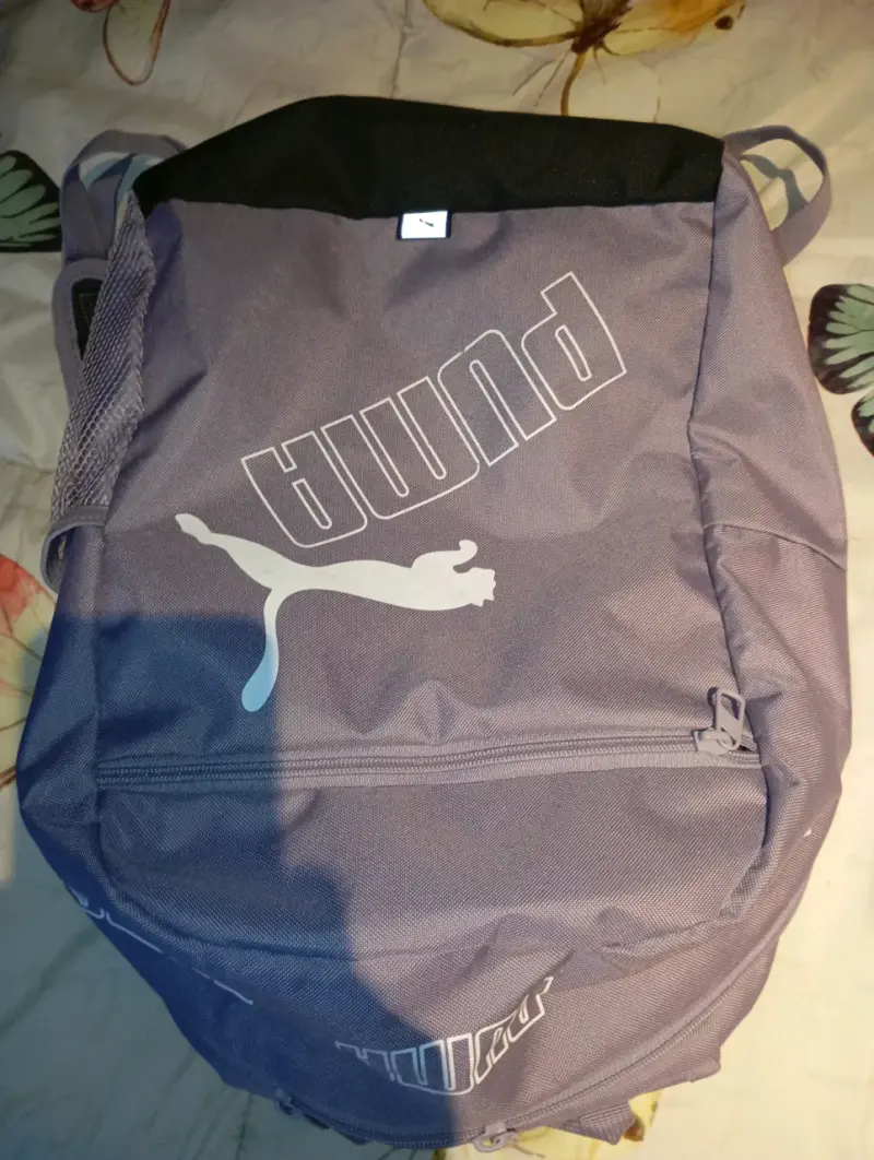 Mochila femenina Puma con logo grande - 1