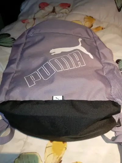 Mochila femenina Puma con logo grande - miniatura 3