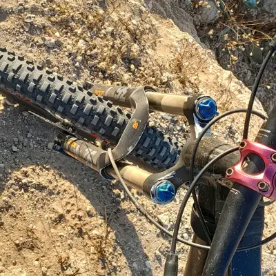 Bicicleta de montaña - miniatura 5